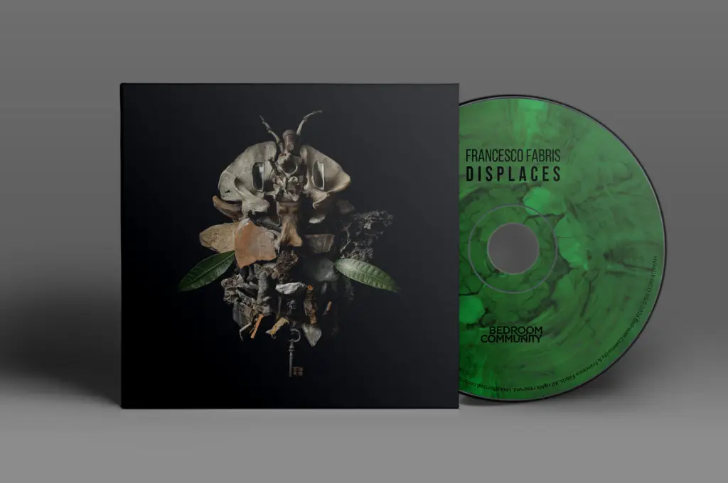 HVLAUR44CD MOCK.webp