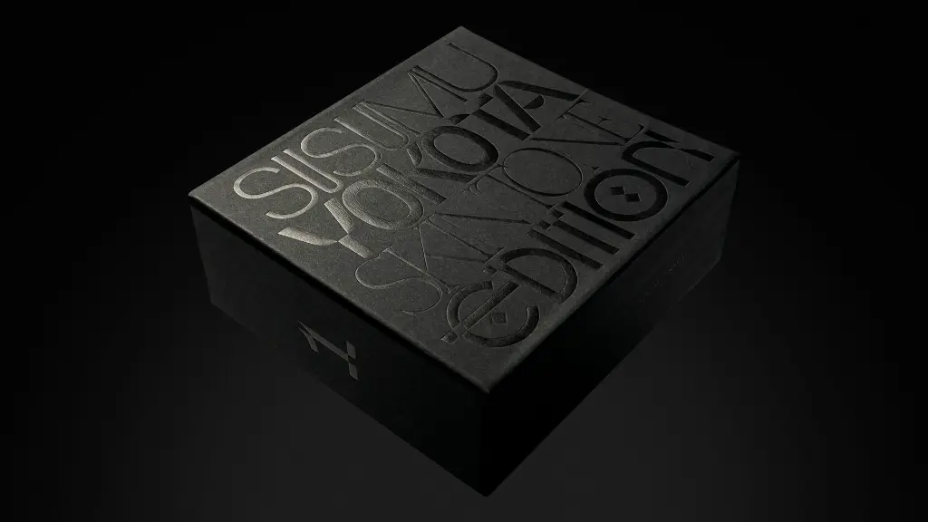 CD Box angle 01 black.webp